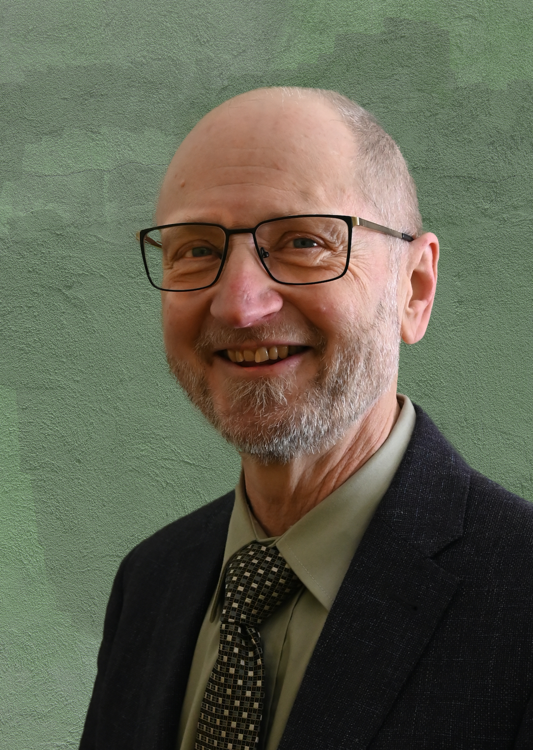 Tom Regina GPO Candidate for Haliburton-Kawartha Lakes-Brock
