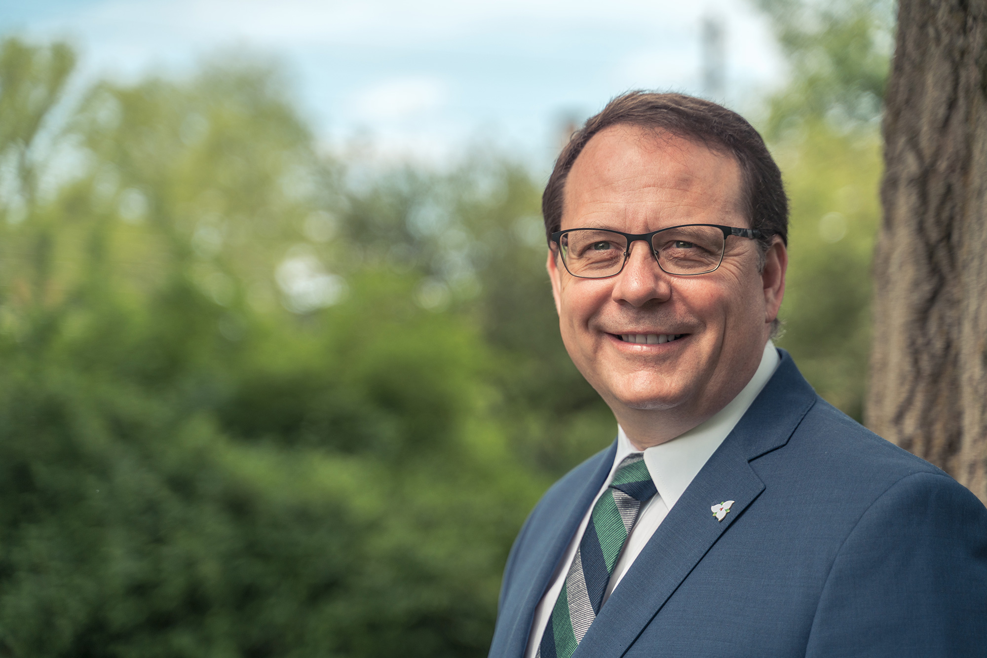 gpo-mike-schreiner-headshot-2021-park-8 Mike Schreiner Leader of the GPO - Mike in Park